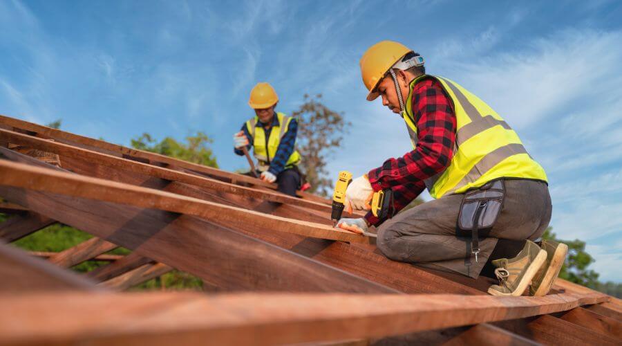 Professional Flat Roofing Installation services in Weatogue, CT